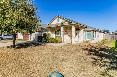 10213 Marigold Ln, Waco, TX 76708