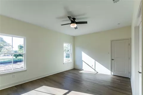 308 N Main St, Mcgregor, TX 76657 photo 16