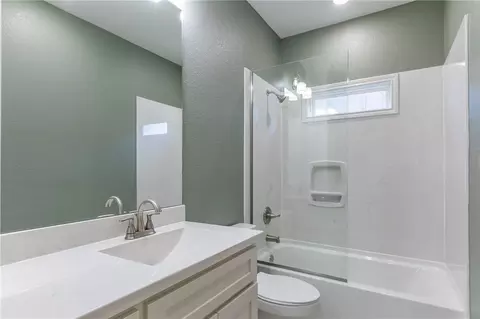 308 N Main St, Mcgregor, TX 76657 photo 21