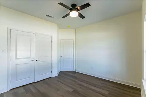 308 N Main St, Mcgregor, TX 76657 photo 18