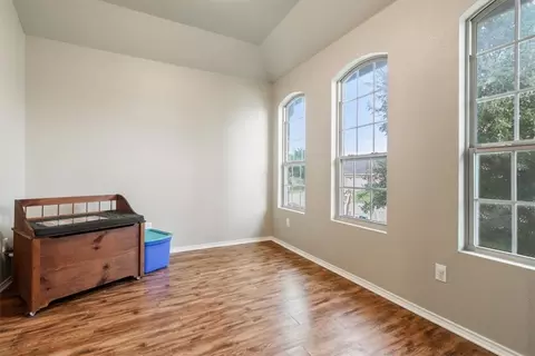 Other - 507 S Navajo Trl, Mcgregor, TX 76657 photo 5 of 8