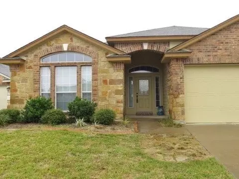 10104 Parker Springs Dr, Waco, TX 76708