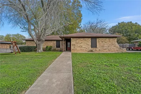 115 York Dr, Lorena, TX 76655