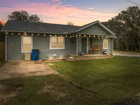 162 Irving Dr, Whitney, TX 76692