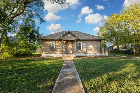 1121 Baldridge Dr, Gatesville, TX 76528