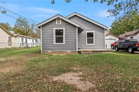 1019 Hogan Ln, Waco, TX 76705