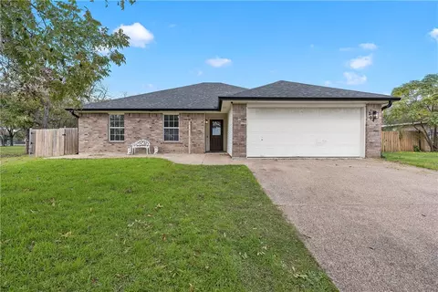 204 Headrick Dr, Robinson, TX 76706