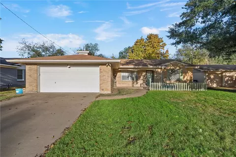 1201 Pembrook Dr, Waco, TX 76710