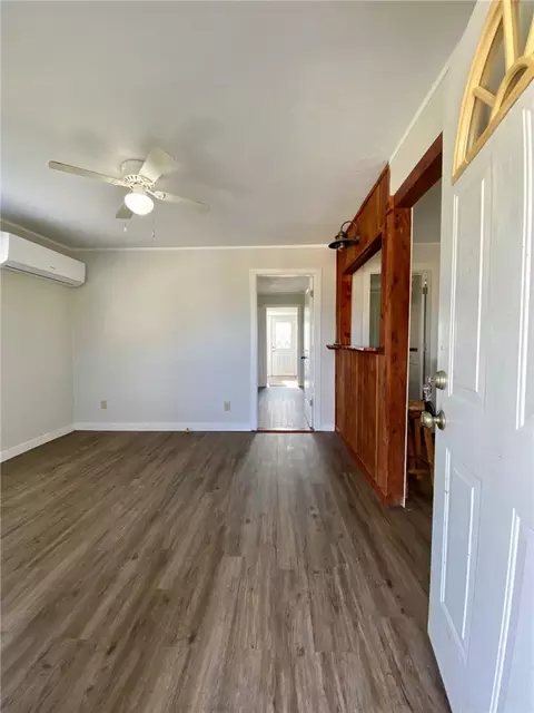 301 E Lamar St, Bremond, TX 76629 photo 2