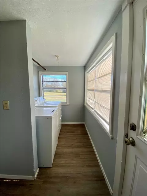 301 E Lamar St, Bremond, TX 76629 photo 16