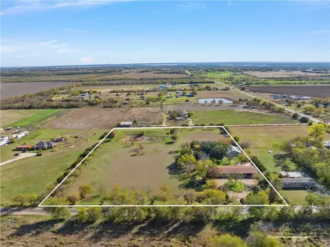 224 N Rock Creek Rd, Waco, TX 76708