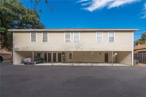 2303 Melissa Dr, Waco, TX 76708 photo 2