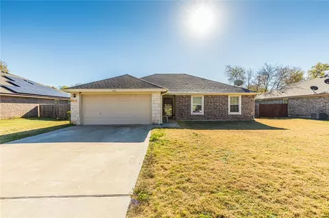 212 Woodland Blvd, Waco, TX 76705