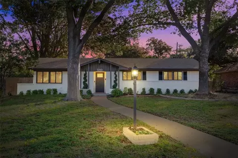 5212 Lake Charles Dr, Waco, TX 76710