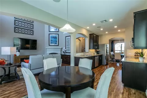 10112 Mickler Ln, Waco, TX 76708 photo 7