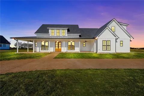 150 Southern Heights Dr, Lorena, TX 76655