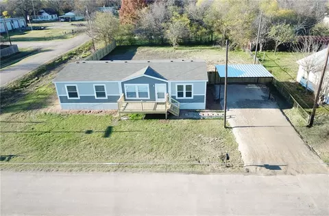 4675 E Old Axtell Rd, Axtell, TX 76624