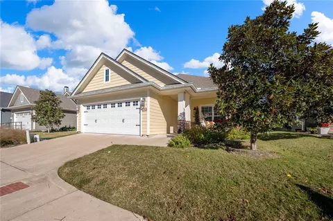 1233 Drake Ct, Waco, TX 76710