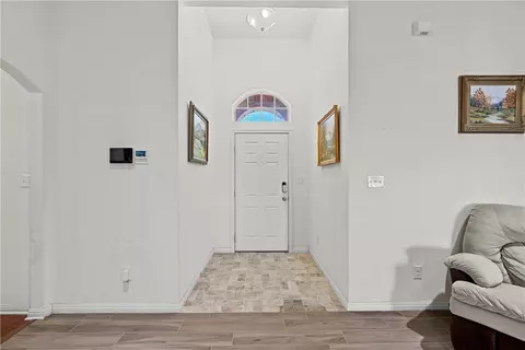 102 Devonshire Rd, Hewitt, TX 76643 photo 3