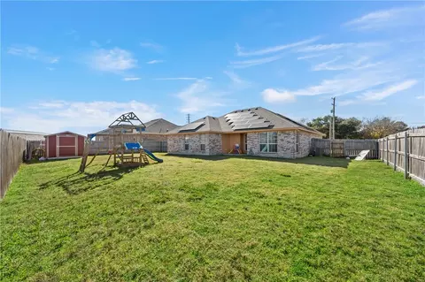 102 Devonshire Rd, Hewitt, TX 76643 photo 18