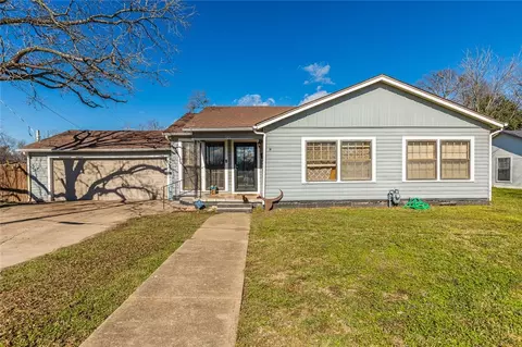 101 E Southland Ave, Marlin, TX 76661