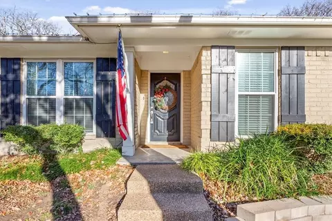 7731 Hidden Hollow Dr, Woodway, TX 76712