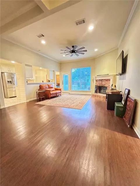 10617 Whitney Trace Dr, Waco, TX 76708 photo 4