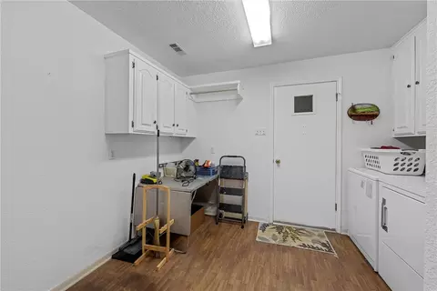807 Ivan Rd, Waco, TX 76706 photo 10