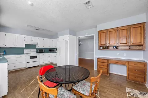 807 Ivan Rd, Waco, TX 76706 photo 9