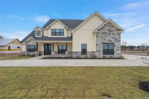 120 Big Catch Ln, Robinson, TX 76706