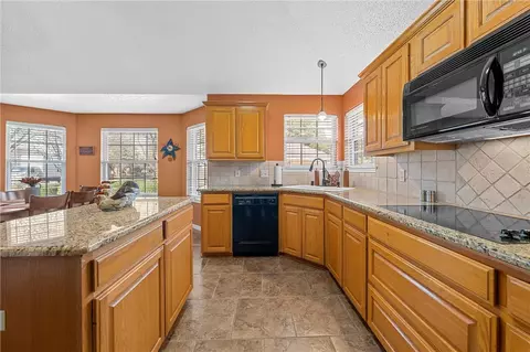 5500 Eagle Ct, Waco, TX 76708 photo 13
