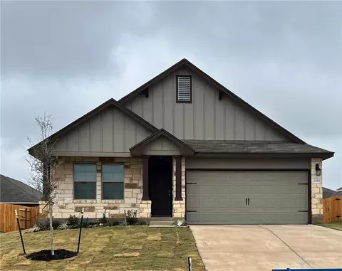 10904 Hollister Ln, Waco, TX 76708