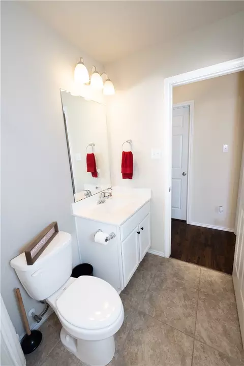 11109 Buzzard Gulch Dr, Waco, TX 76708 photo 9