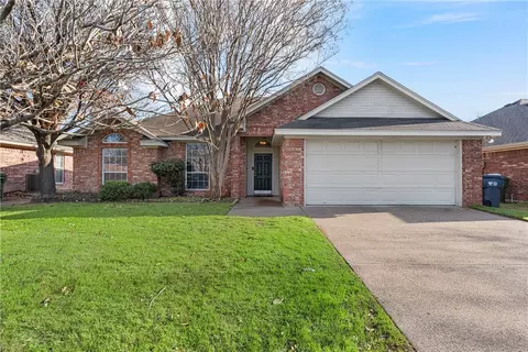 2916 Comanche Trl, Waco, TX 76712