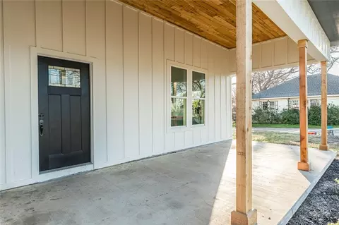 119 S Carpenter St, Mart, TX 76664 photo 5
