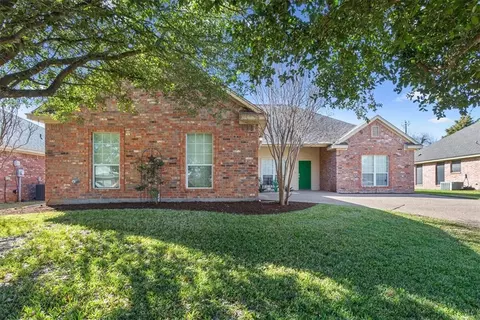 3017 Concho Bend Dr, Woodway, TX 76712