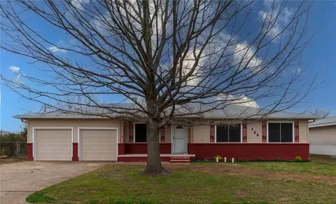 709 N Joyce St, Waco, TX 76705