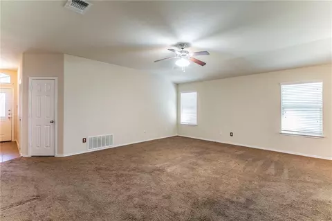 6115 Ambrose Cir, Temple, TX 76502 photo 2