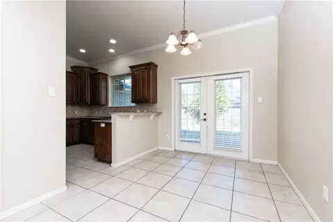 10100 Segovia Dr, Waco, TX 76708 photo 9