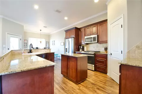 10301 Calaveras Dr, Waco, TX 76708 photo 31