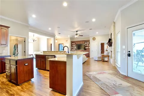 10301 Calaveras Dr, Waco, TX 76708 photo 27