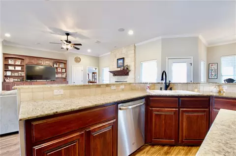 10301 Calaveras Dr, Waco, TX 76708 photo 33