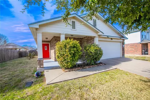 6521 Tierra Dr, Woodway, TX 76712