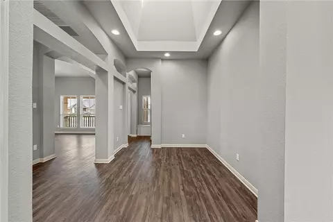 10861 Aurora Dr, Waco, TX 76708 photo 9