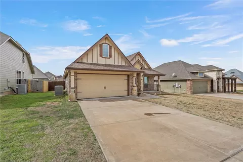 10861 Aurora Dr, Waco, TX 76708 photo 2