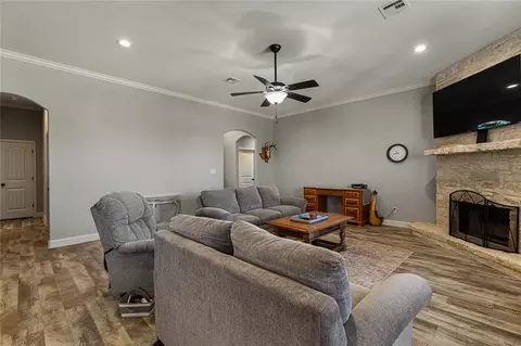 10304 Rayburn Way, Waco, TX 76708 photo 17