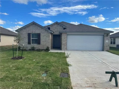 7012 Canadian Dr, China Spring, TX 76633