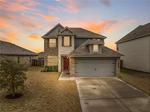 2920 Gilchrist Dr, Lorena, TX 76655
