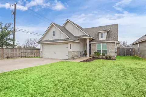 10100 Mickler Ln, Waco, TX 76708 photo 3