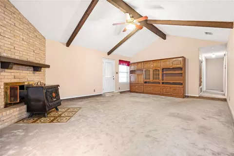 904 Evelyn Dr, Lorena, TX 76655 photo 3